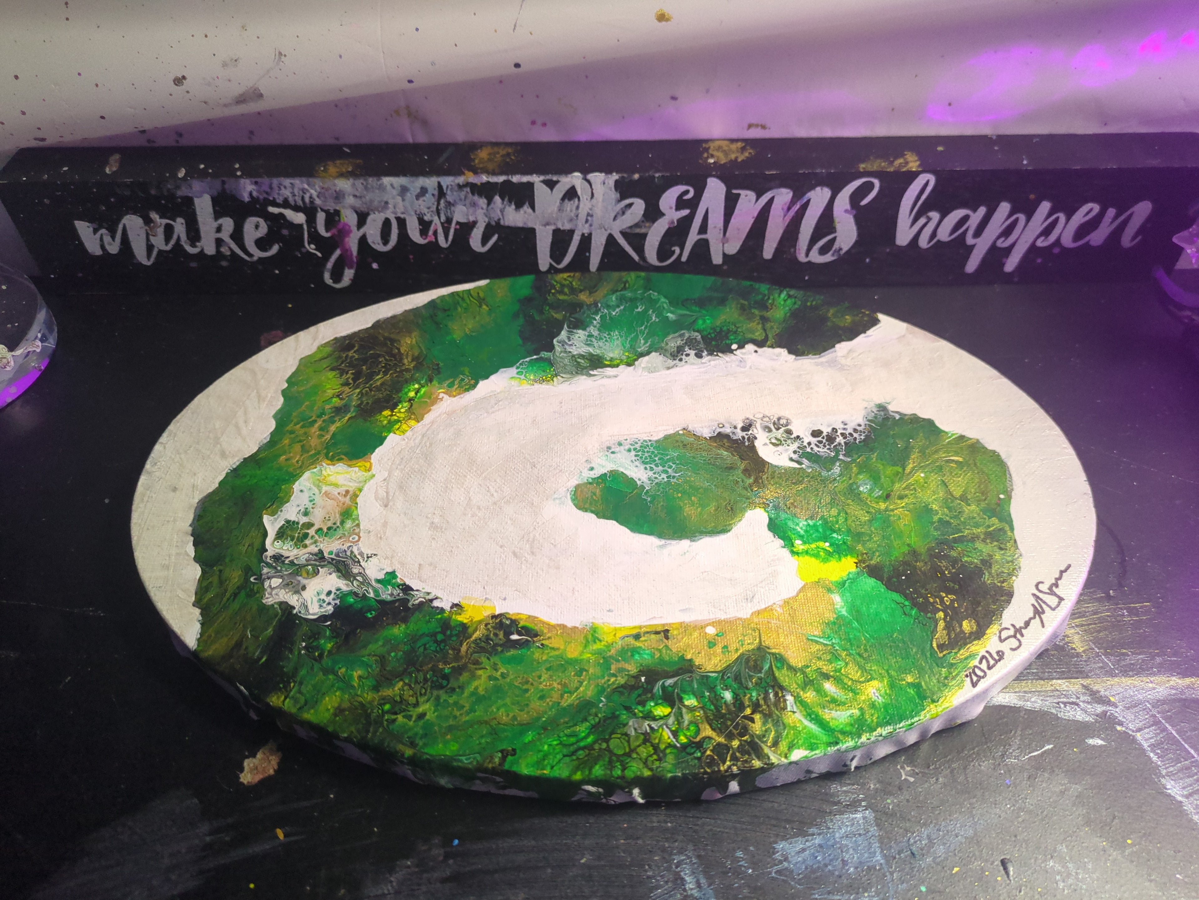 8x12 oval acrylic pour